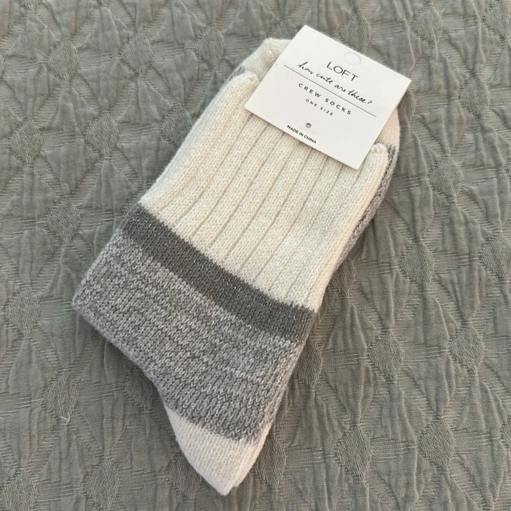 🍁🆕 LOFT “how cute are these” Crew Socks. One Size. NWT.